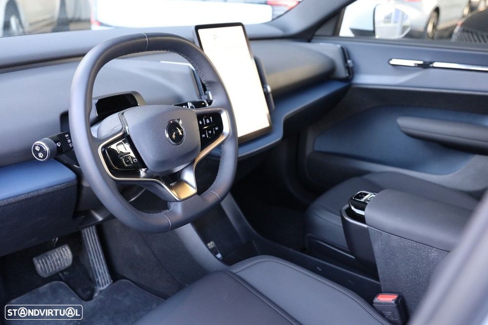 Volvo EX30 69 kWh Single Motor Extended Range Core - 14