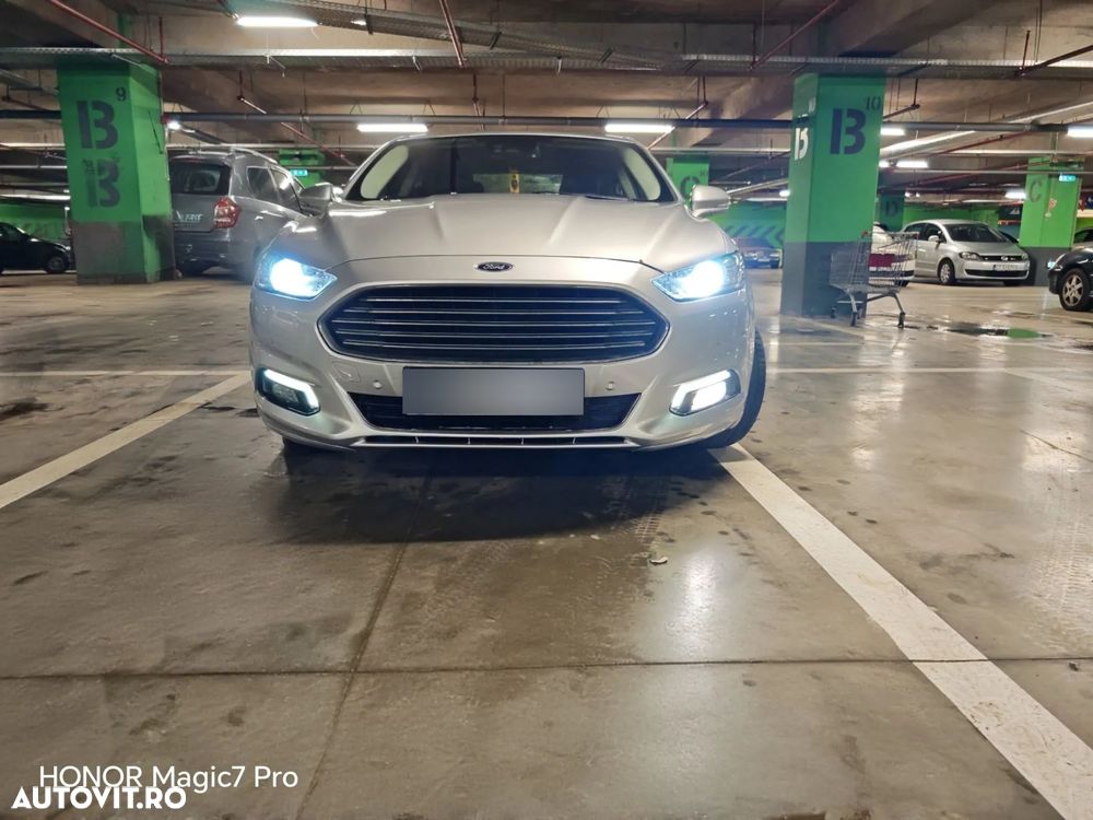 Ford Mondeo 2.0 HEV Titanium - 4