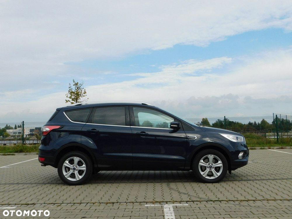 Ford Kuga 2.0 TDCi FWD Titanium - 5