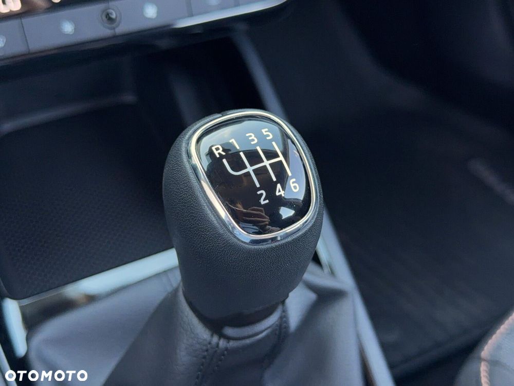 Skoda Kamiq 1.0 TSI Selection - 25