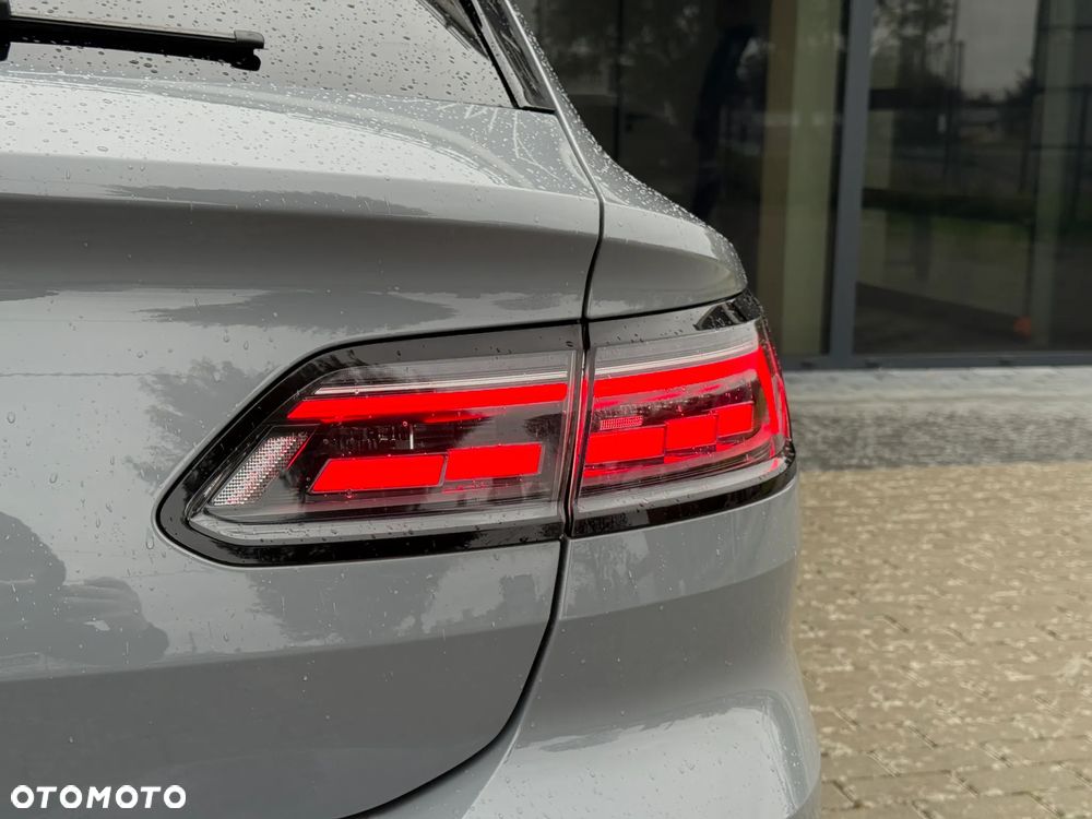 Volkswagen Arteon 2.0 TSI R-Line DSG - 11
