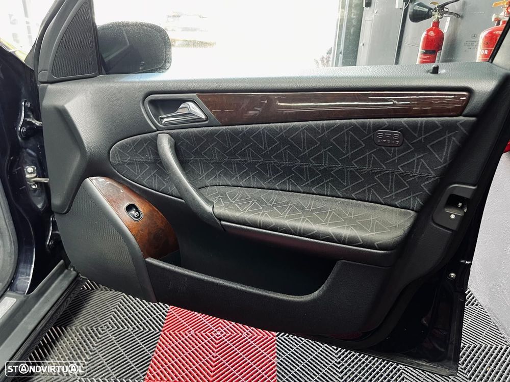 Mercedes-Benz C 200 CDi Elegance - 37