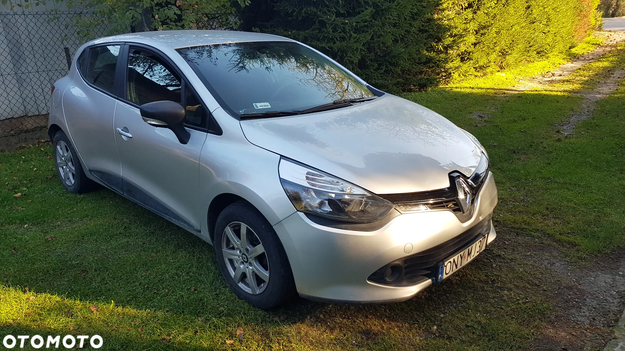 Renault Clio 1.2 16V Alize - 2