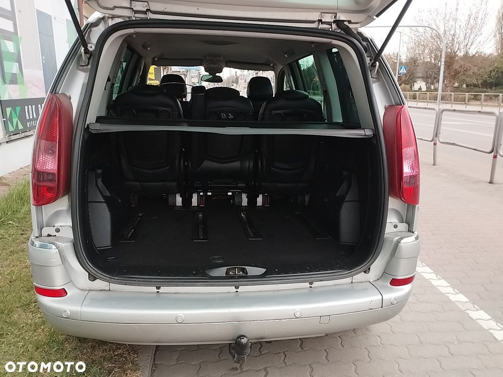 Peugeot 807 HDi 135 Platinum Pullmann - 7