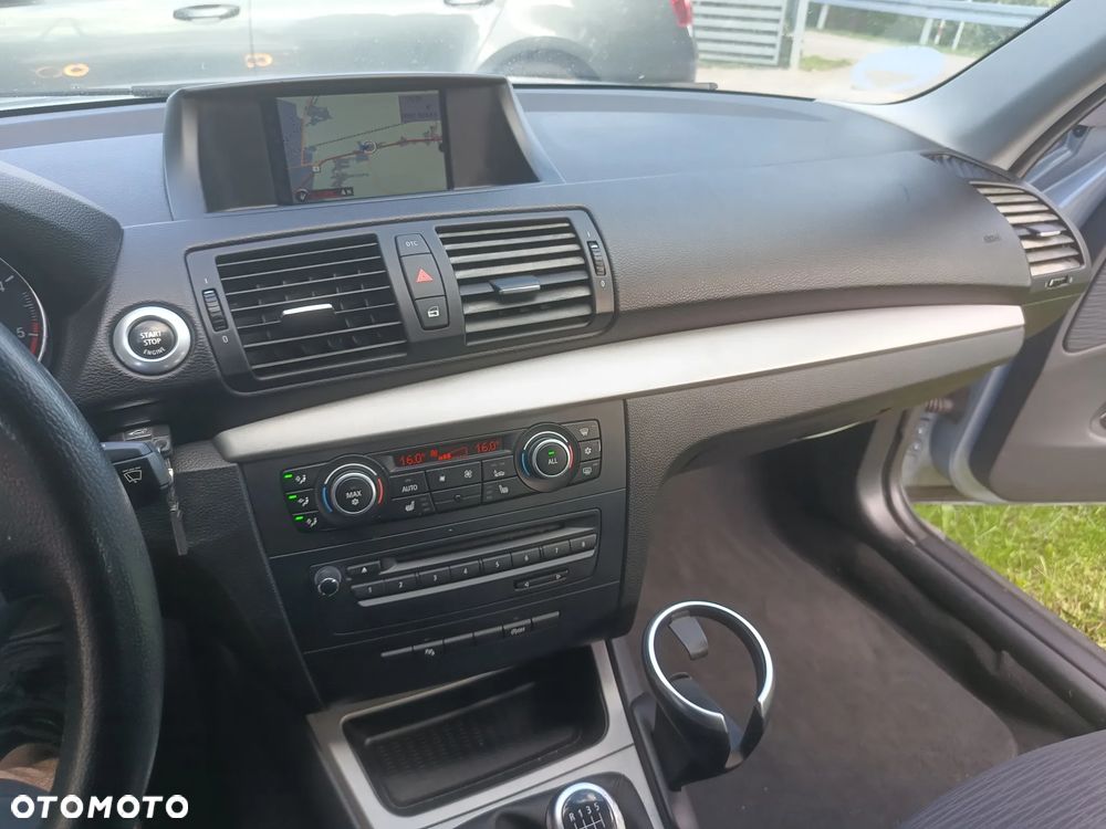 BMW Seria 1 118d - 7