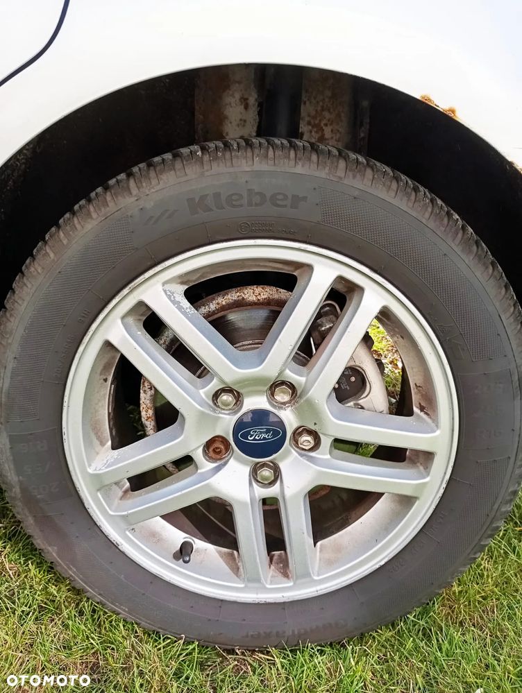 Ford C-MAX - 14