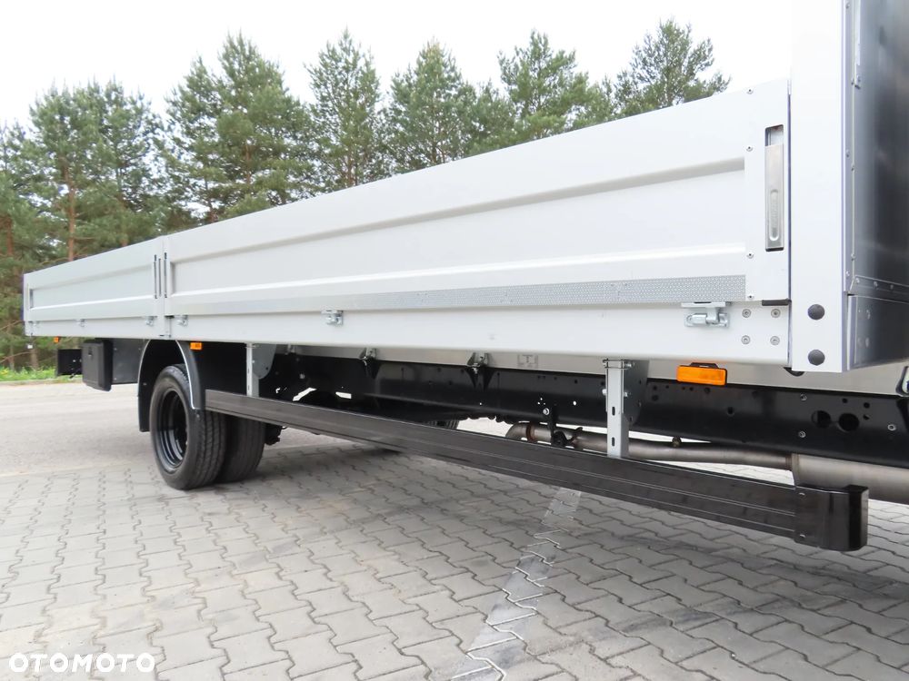 Iveco DAILY 50C18 Hi-Matic Skrzynia 6167 mm 12 Euro Palet WZMACNIANY Rozstaw Osi 4750 mm DMC 3500 KG Zabudowa RomCar Ładowność 840 Kg HAK 3500 Kg Pełna Opcja Wyposażenia Stan Auta Jak Nowy POLECAM - 13