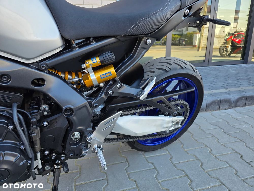 Yamaha MT - 21