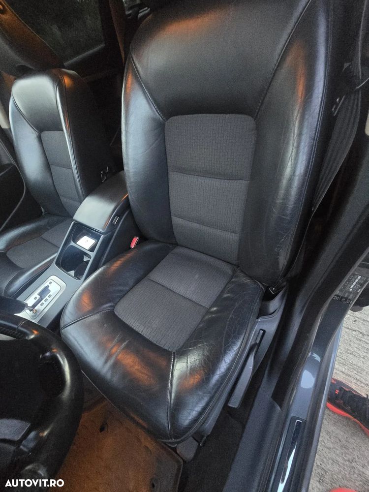 Volvo V70 2.4 D AWD Aut - 14