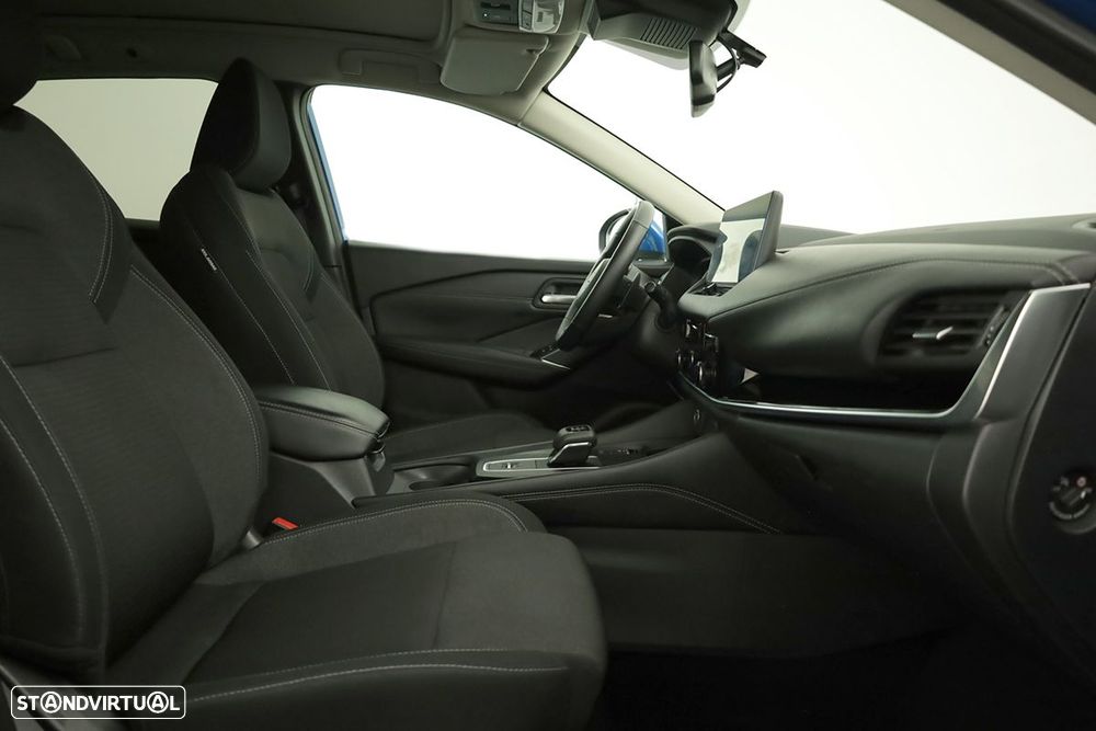 Nissan Qashqai 1.3 DIG-T N-Connecta LED Xtronic - 22