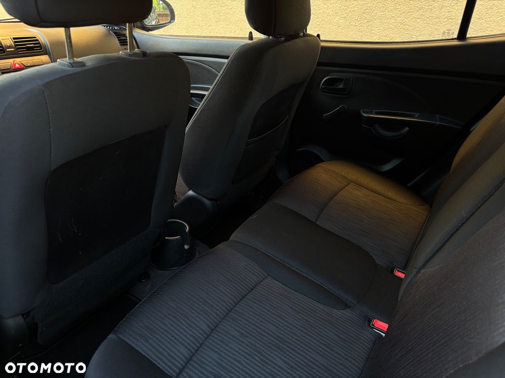 Kia Picanto 1.1 Vision - 19