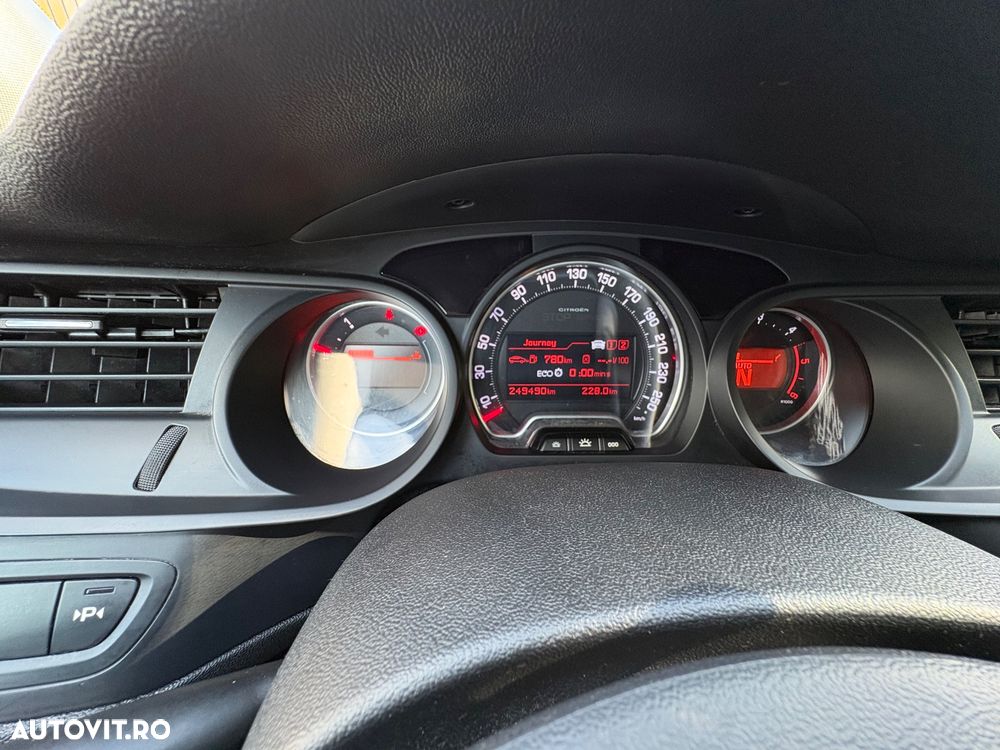 Citroën C5 1.6 e-HDi BMP6 Airdream Attraction - 9