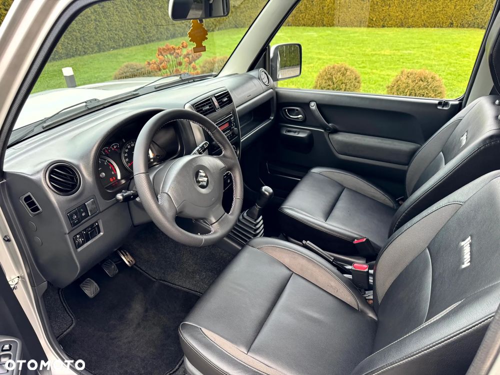 Suzuki Jimny - 10