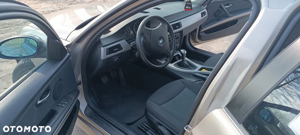 BMW Seria 3 - 20