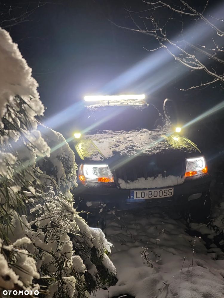 Jeep Grand Cherokee - 1