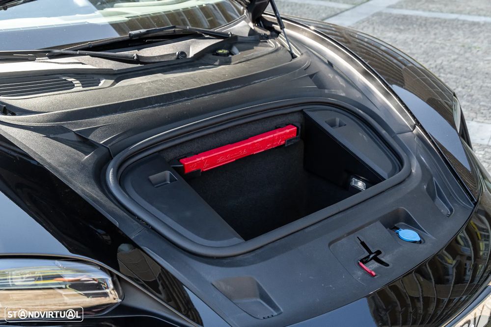 Porsche Taycan Standard - 22