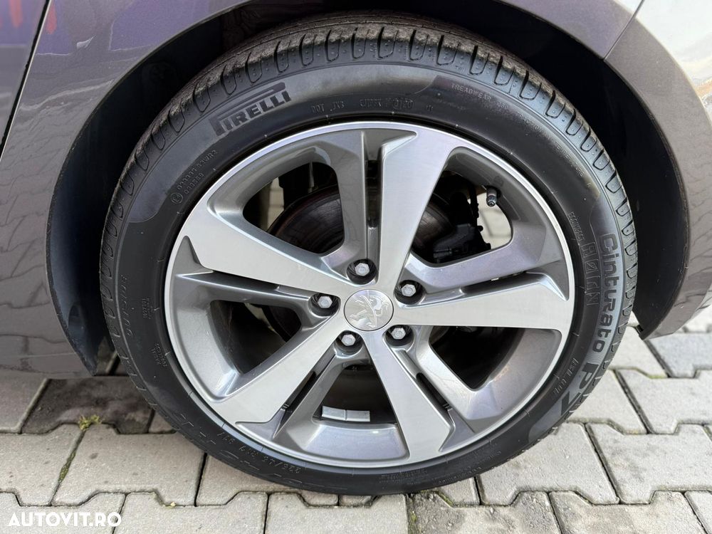 Peugeot 308 1.2 e-THP STT Allure - 9