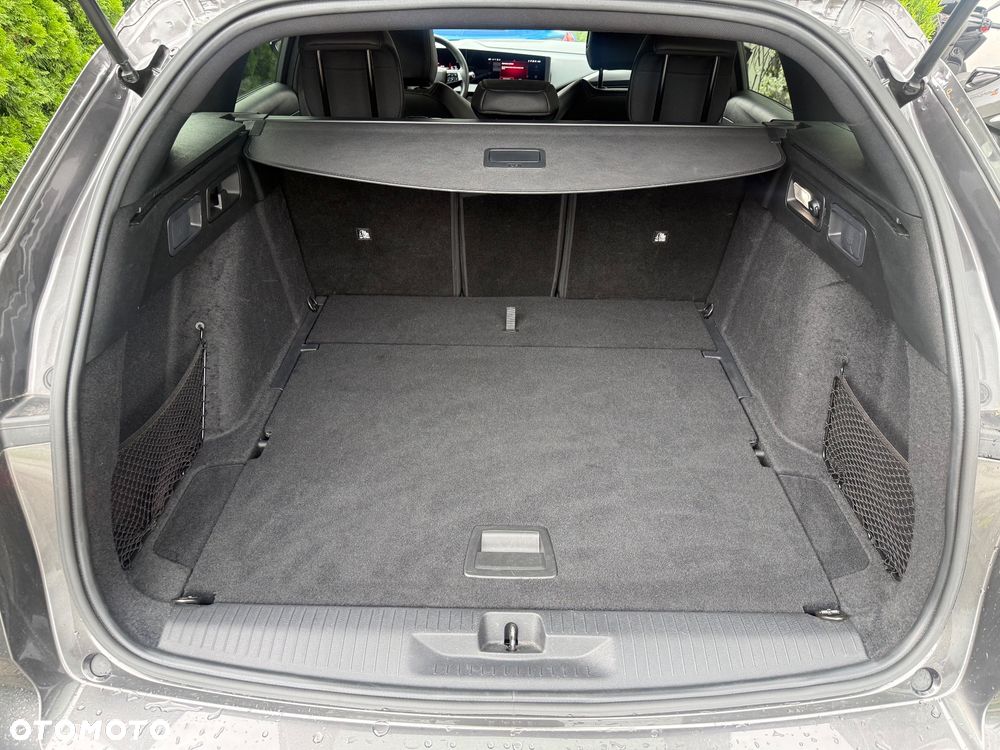 Opel Astra 1.2 T GS Line S&S - 18