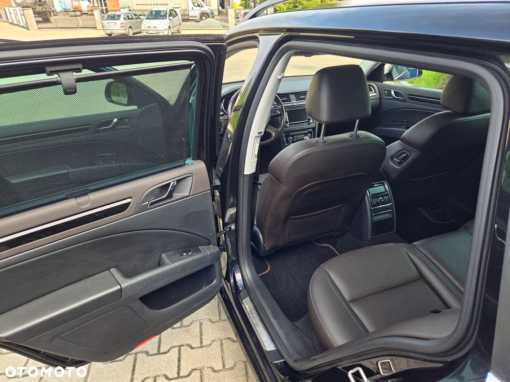 Skoda Superb Combi 3.6 V6 4x4 DSG L&K - 20