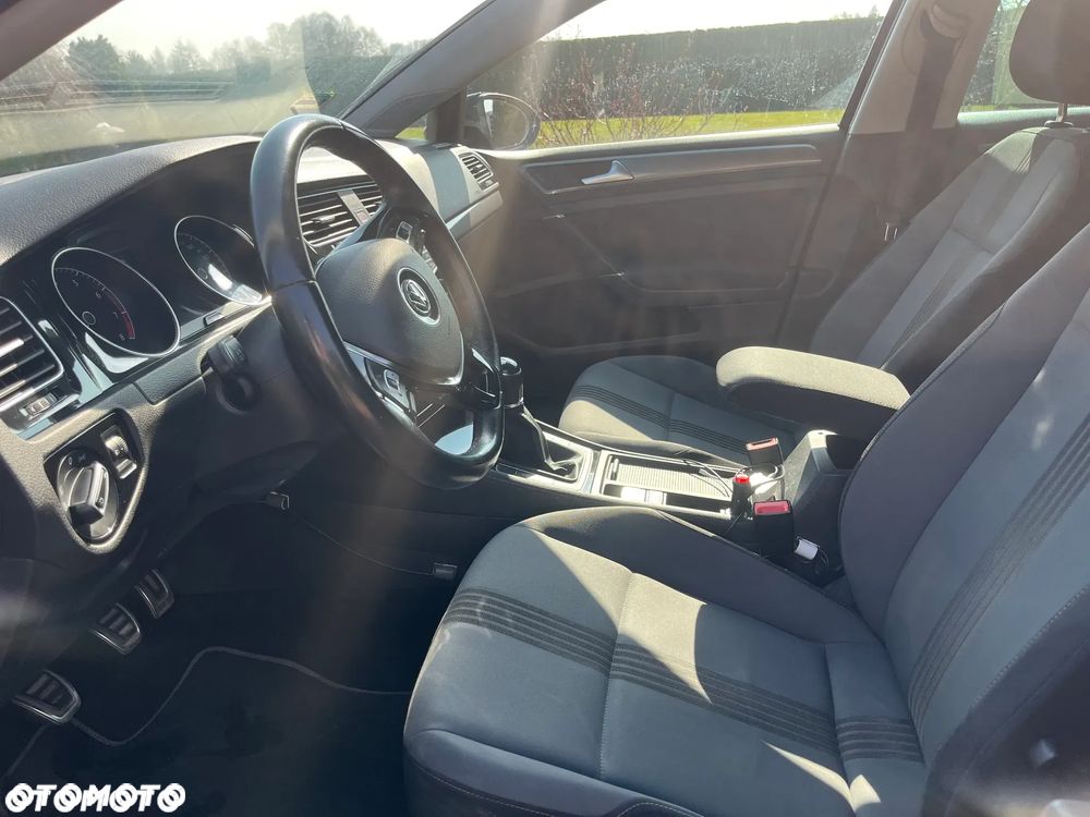 Volkswagen Golf 1.2 TSI BMT Trendline - 9