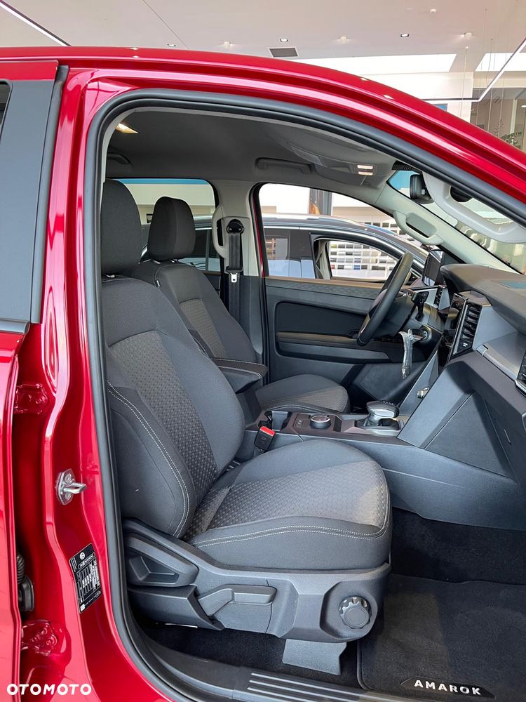 Volkswagen Amarok - 26