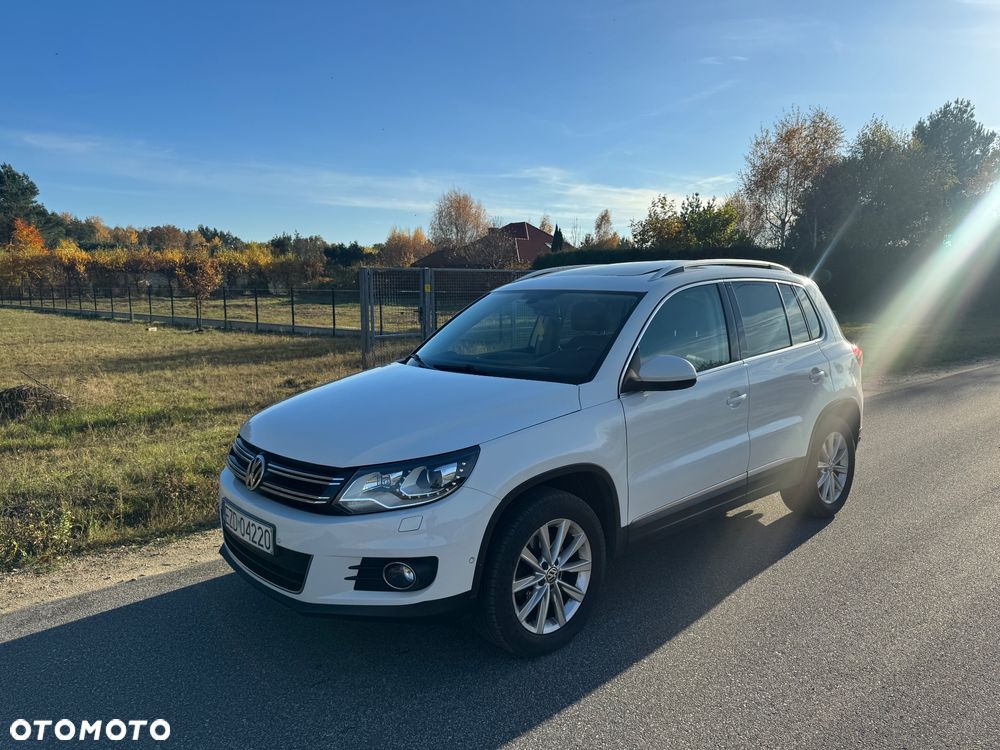 Volkswagen Tiguan - 1