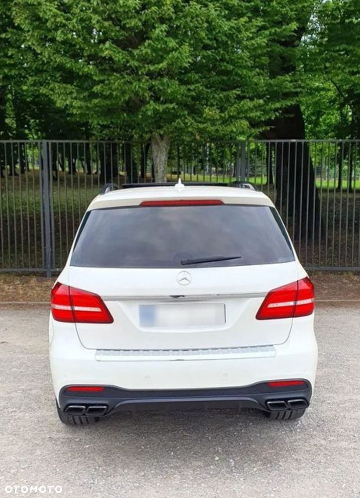 Mercedes-Benz GLS - 35