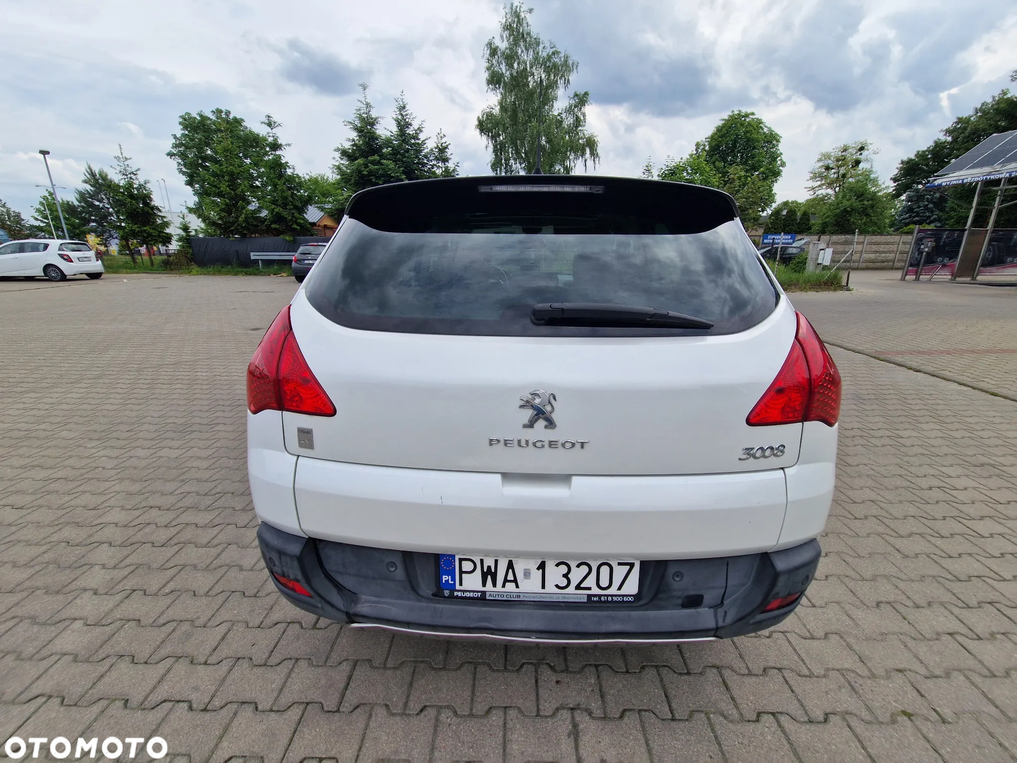 Peugeot 3008 2.0 HDi HYbrid4 - 5