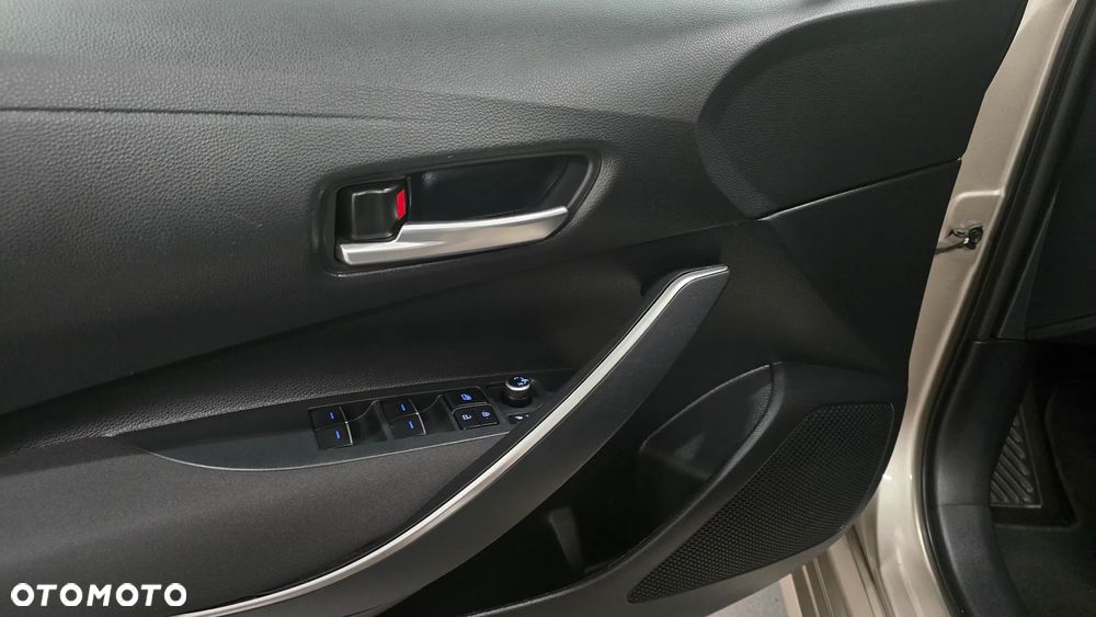 Toyota Corolla - 11