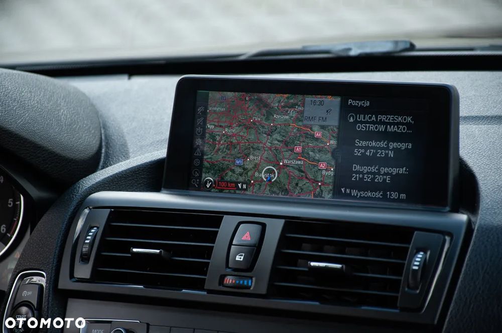 BMW Seria 1 118d Sport Line - 19