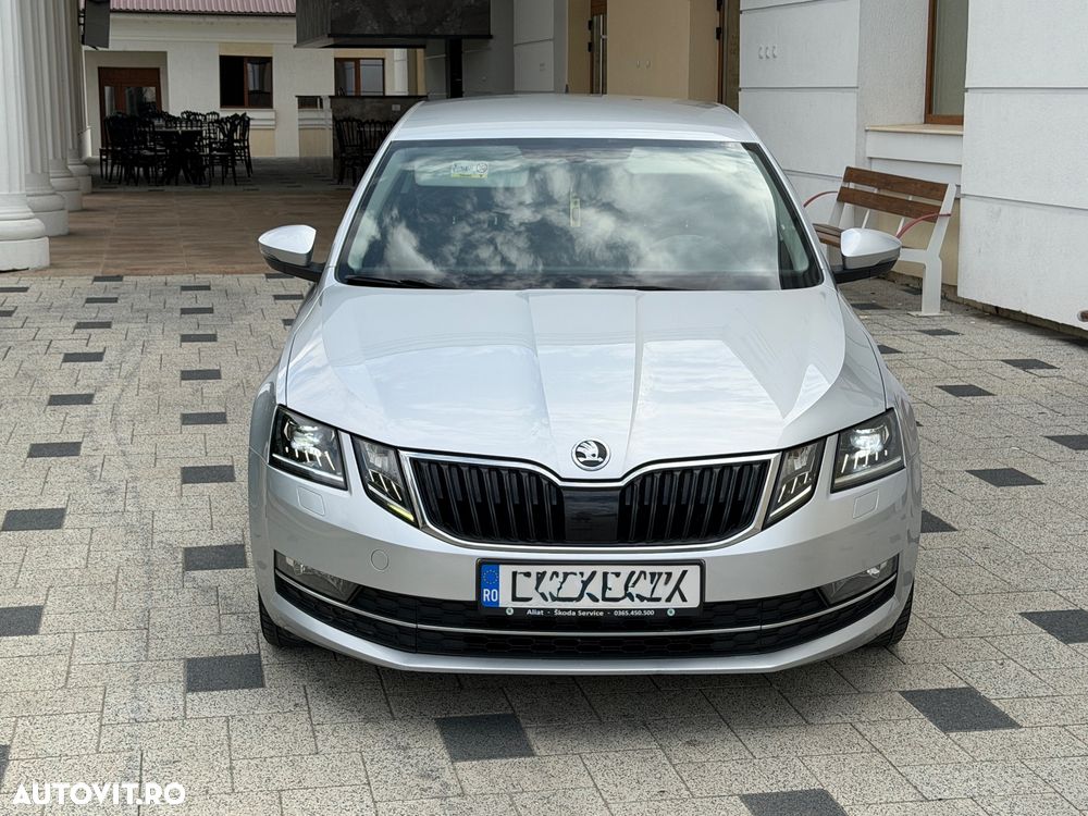 Skoda Octavia 1.6 TDI DSG Ambition - 12
