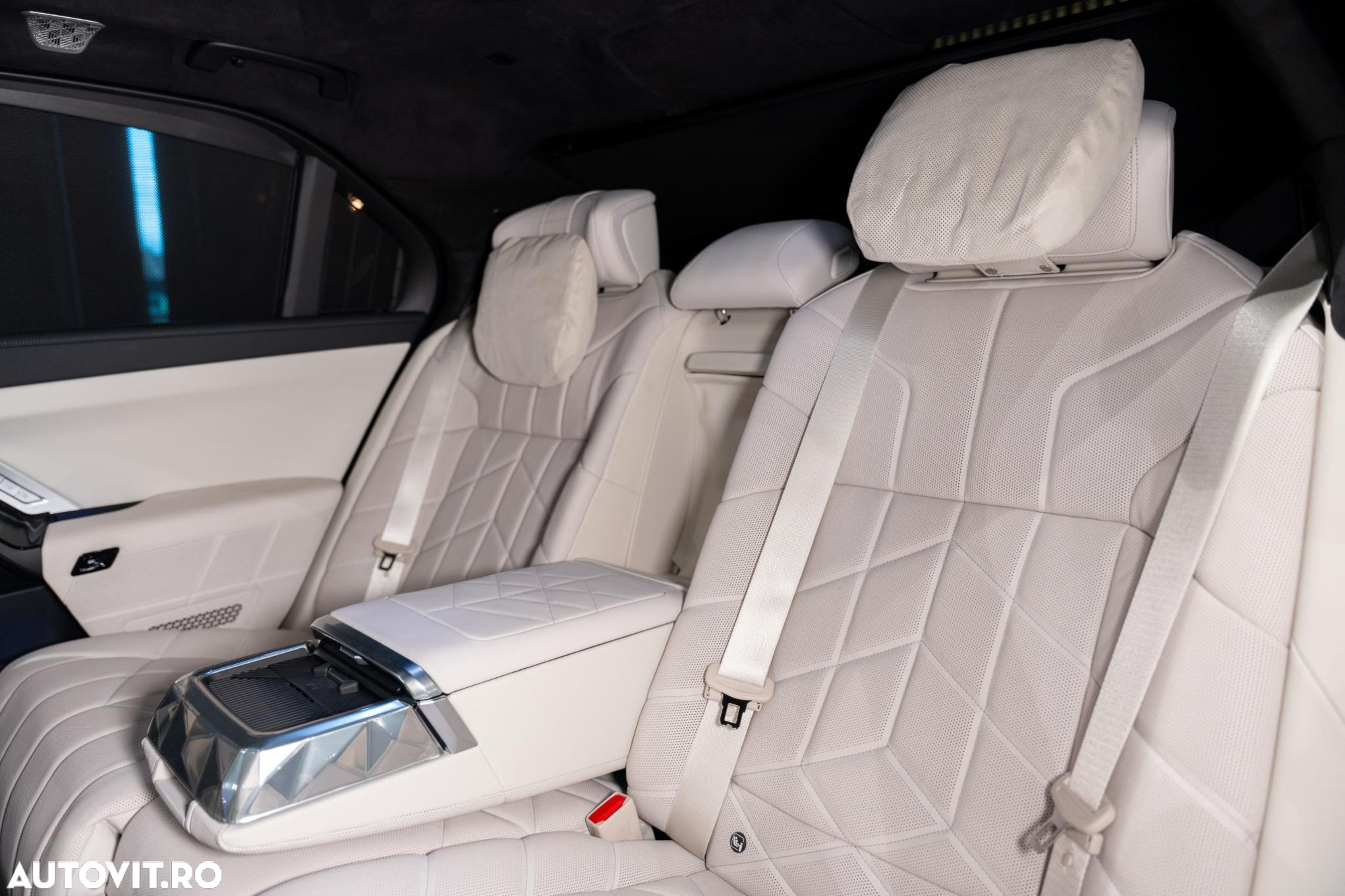BMW M7 - 18