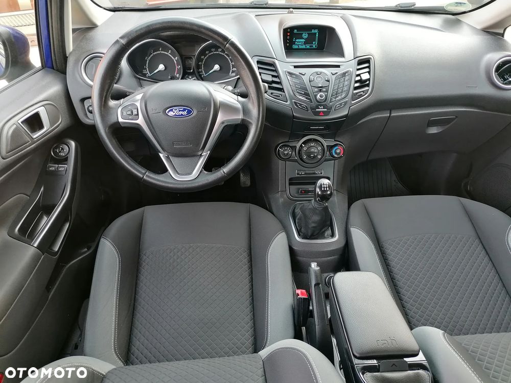Ford Fiesta - 11
