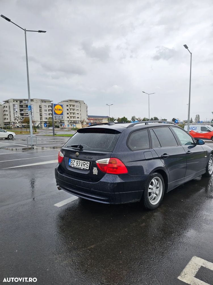 BMW Seria 3 320d DPF - 6