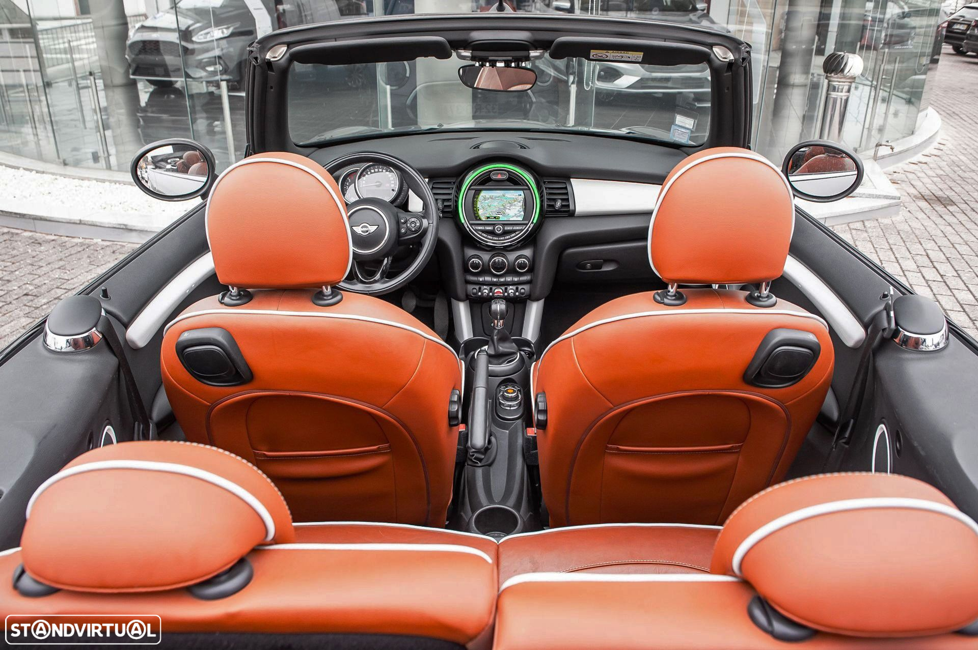 MINI Cabrio - 12