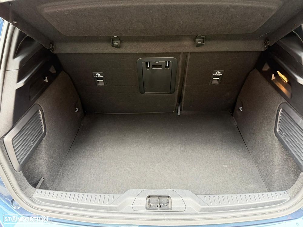Ford Focus - 44
