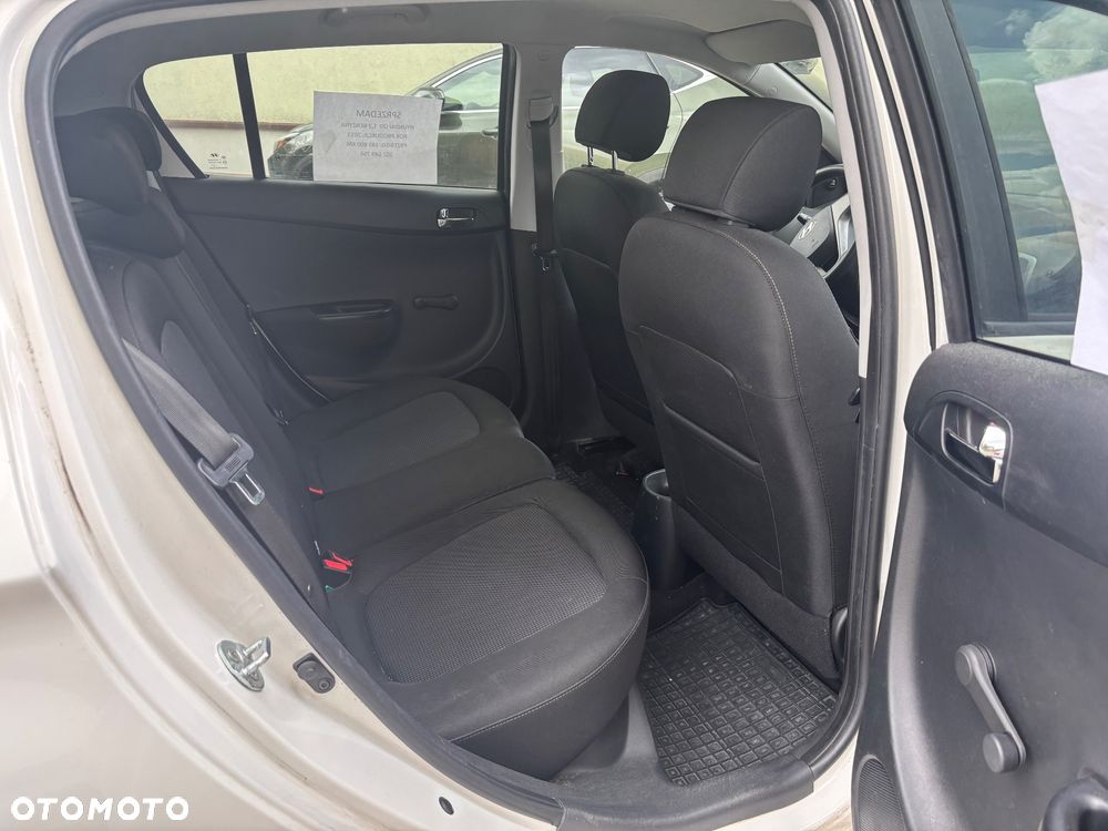 Hyundai i20 - 7