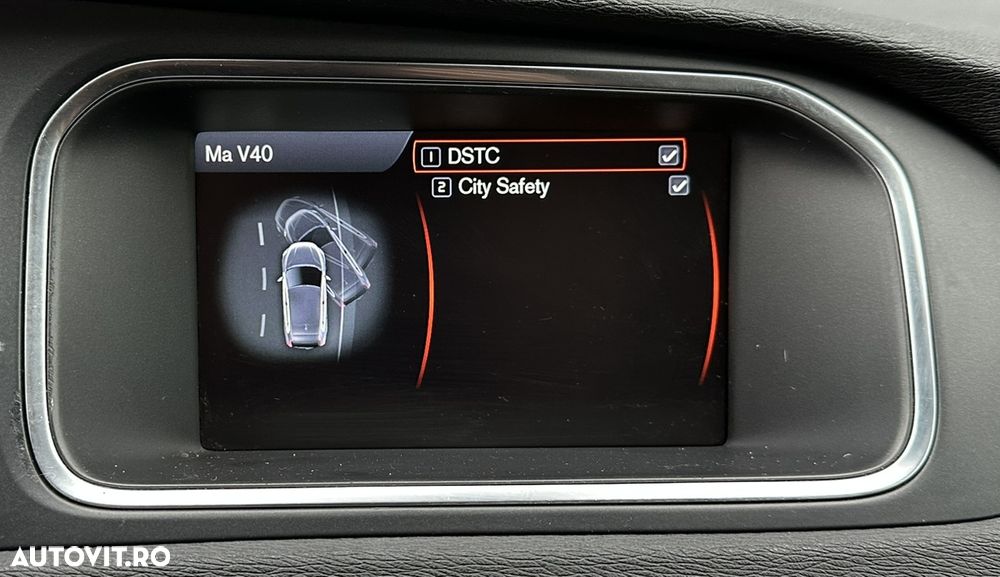 Volvo V40 - 20