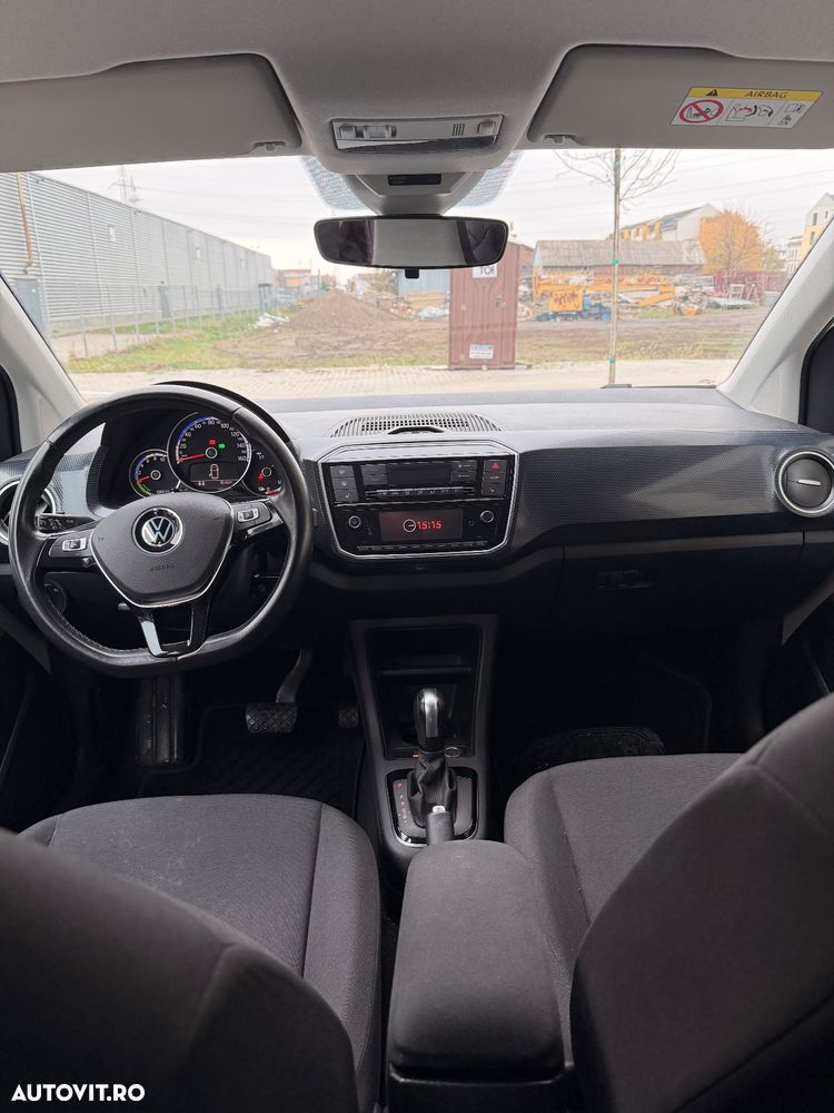 Volkswagen up! - 5