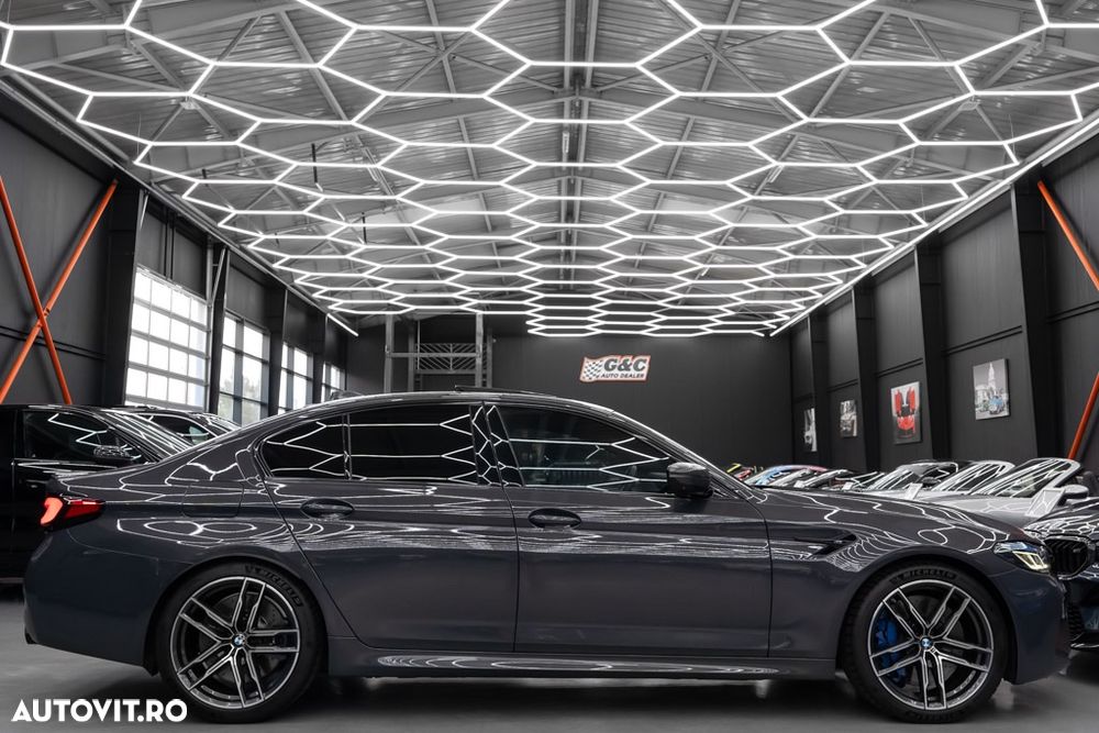 BMW M5 AT - 30