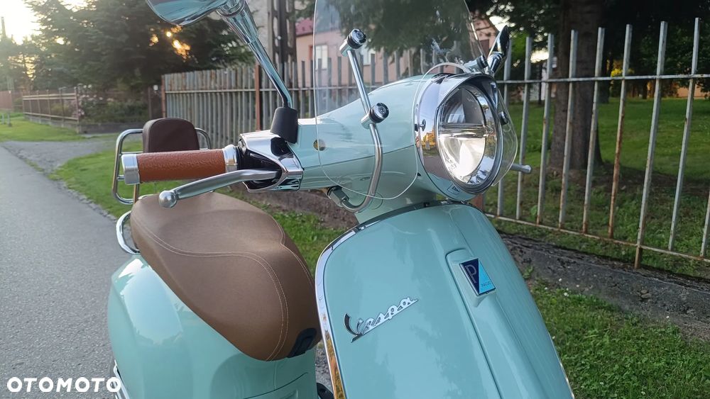 Piaggio Vespa - 10