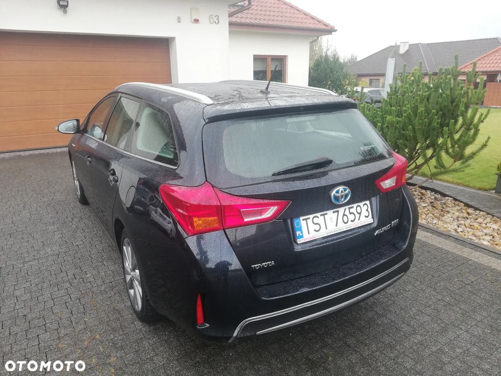 Toyota Auris 1.8 HSD Luna - 7