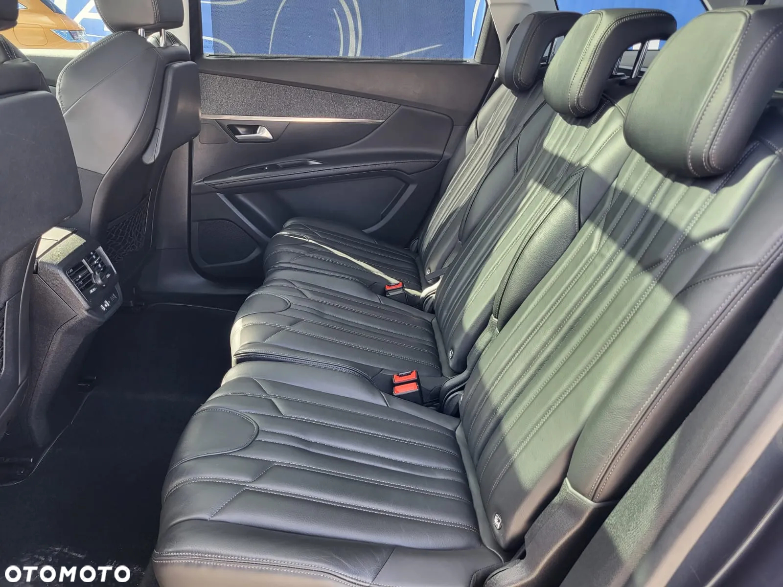 Peugeot 5008 1.5 BlueHDi Allure Pack S&S EAT8 - 13