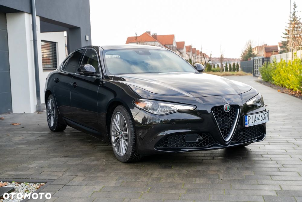 Alfa Romeo Giulia - 3