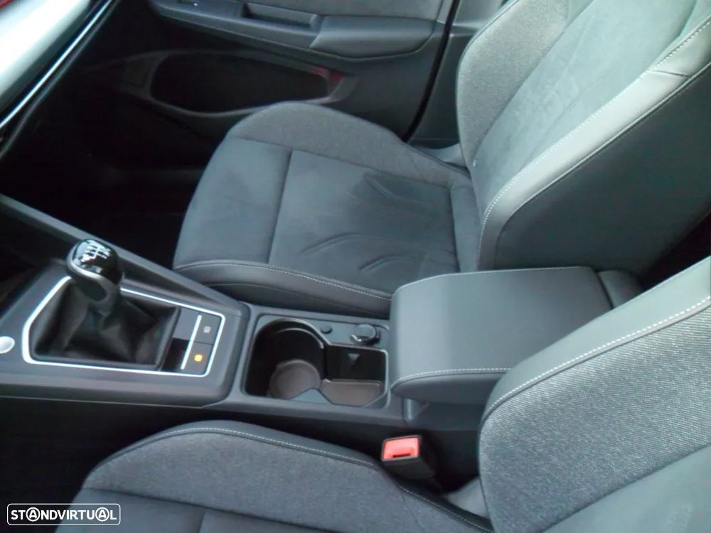 VW Golf Variant 1.5 TSI Urban - 9