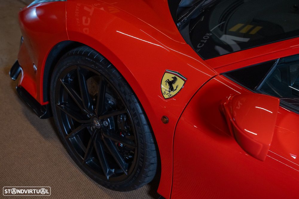 Ferrari 488 Pista - 9