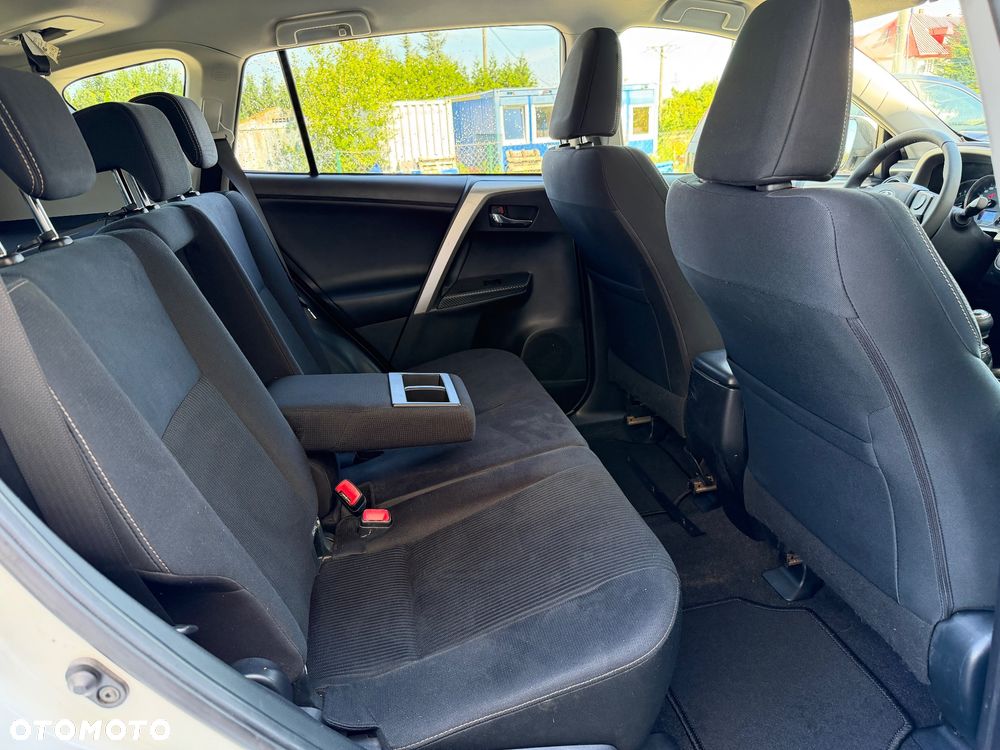 Toyota RAV4 - 15