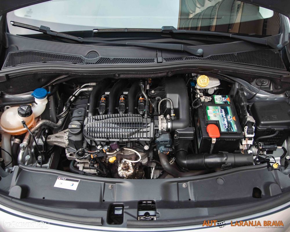 Peugeot 2008 1.2 PureTech Style - 31