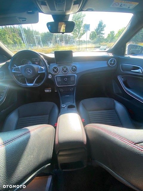 Mercedes-Benz CLA 200 7G-DCT AMG Line - 16