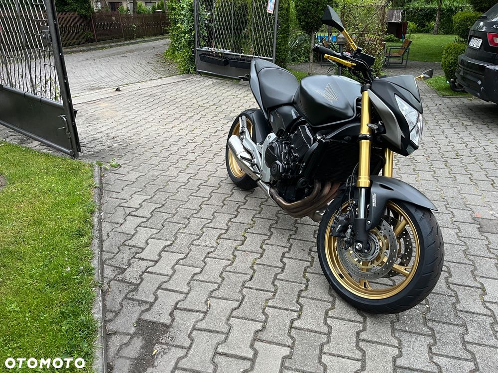 Honda CB - 4